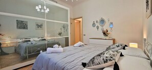 3 bedrooms, iron/ironing board, travel cot, free WiFi - Beach Terrace Viareggio - Belcanto Villas (Viareggio)