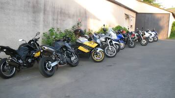 Enceinte de lâhĂ©bergement