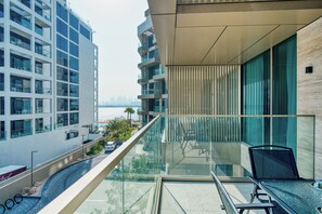 奢华公寓, 1 间卧室, 空调, 部分海景 | 阳台景观