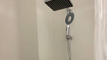 Apartment, Balcony | Bathroom
