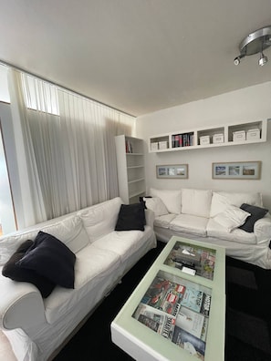 Apartment, Balcony | Living room - Cozy 1-bedroom Apartment in Central Hvidovre, Copenhagen (Hvidovre)