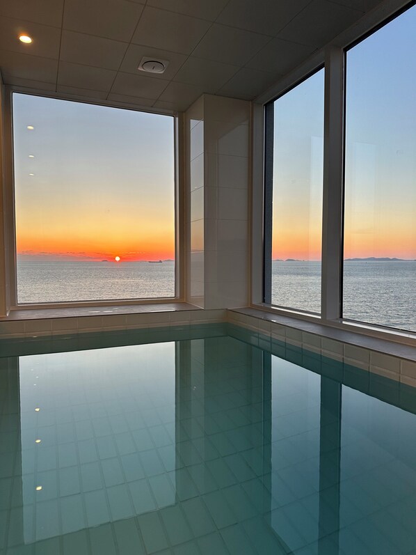 Double Room, Sea View | Pool - Daecheon I-Ocean Pool Villa Hotel (Boryeong-si)