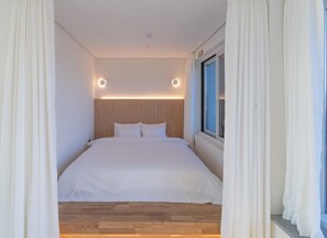 Suite, vue mer | Bureau, Wi-Fi gratuit