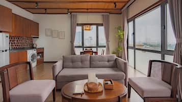 Luksus-enkeltværelse - 1 soveværelse - ikke-ryger - byudsigt | Opholdsområde