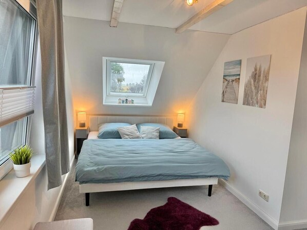 Bügeleisen/Bügelbrett, WLAN, Bettwäsche