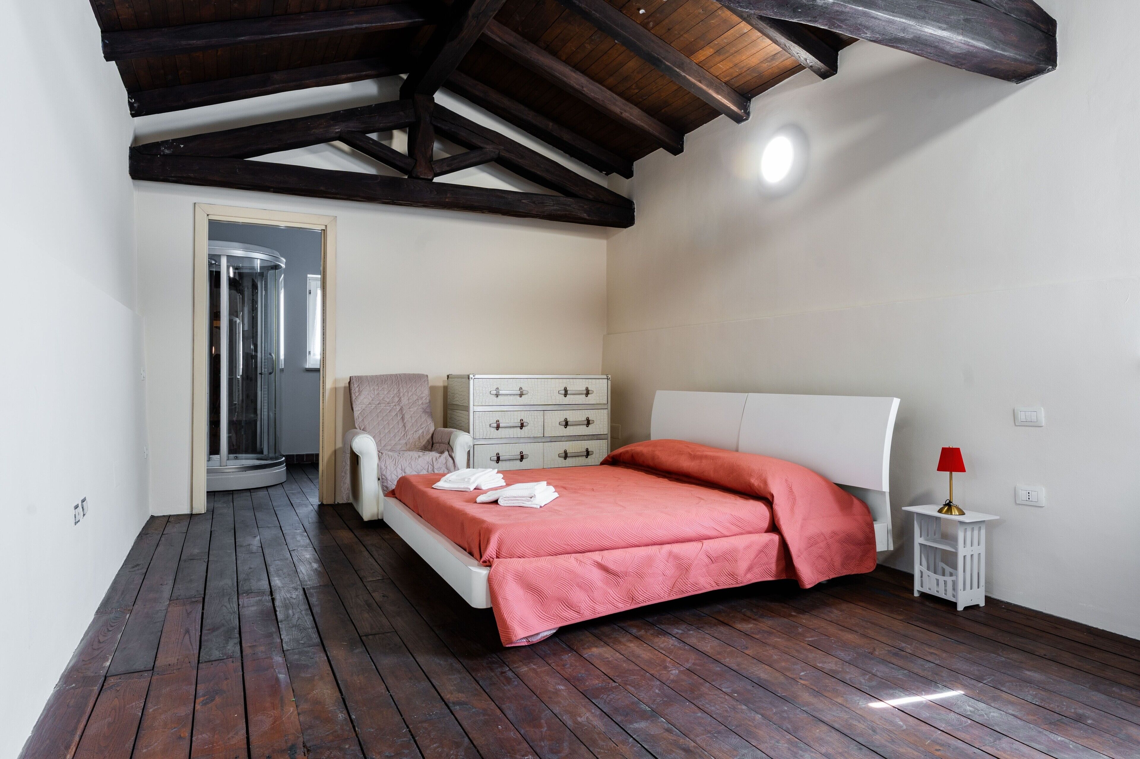 WiFi、ベッドシーツ