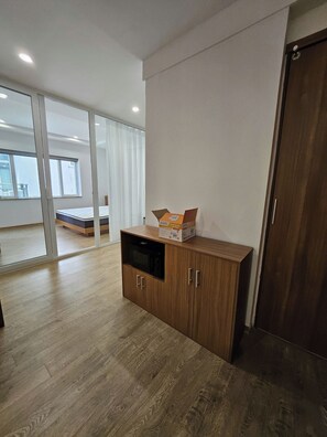 Apartamento, sacada, vista para o lago | Wi-Fi de cortesia