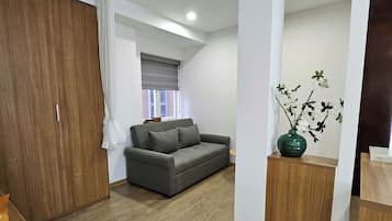 Lägenhet - balkong - sjöutsikt | Vardagsrum