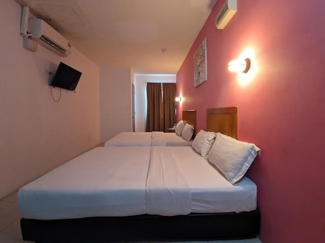 Free WiFi. Midah Inn Puchong