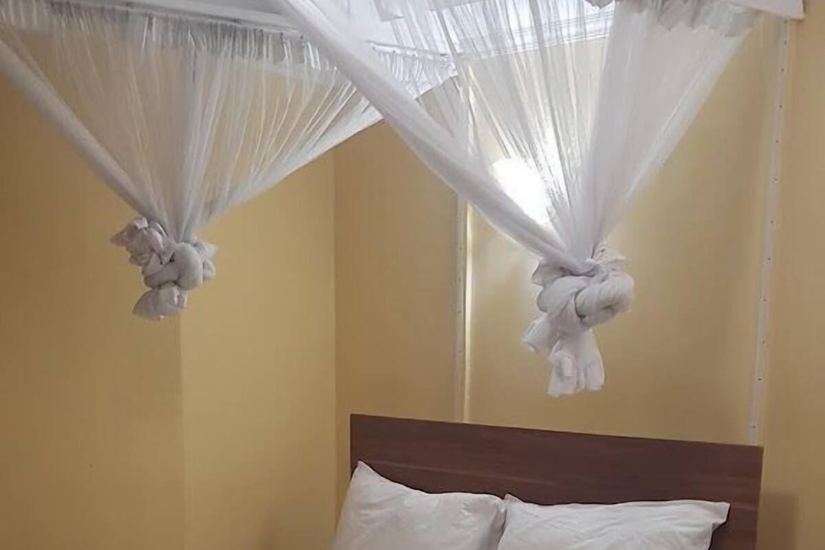 Chambre Simple Exécutive | Wi-Fi gratuit, draps fournis