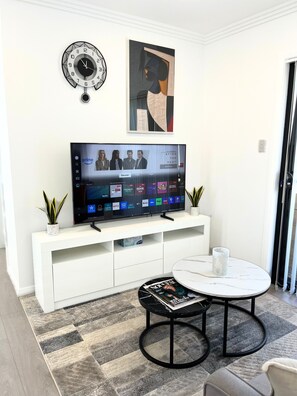 Interior - Private & Quiet Minimalist Home in the centre of Moss Vale NSW – Perfect Hideout (Moss Vale)