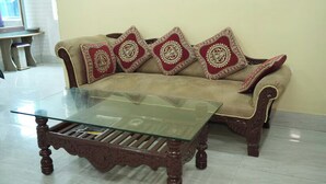 Lounge - Hotel DL (Tezpur)