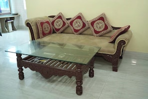 Lounge - Hotel DL (Tezpur)