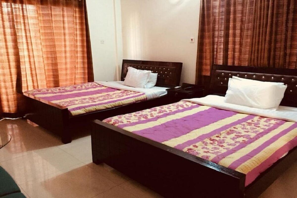 Basic Room, City View