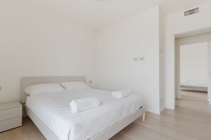 3 slaapkamers, een strijkplank/strijkijzer