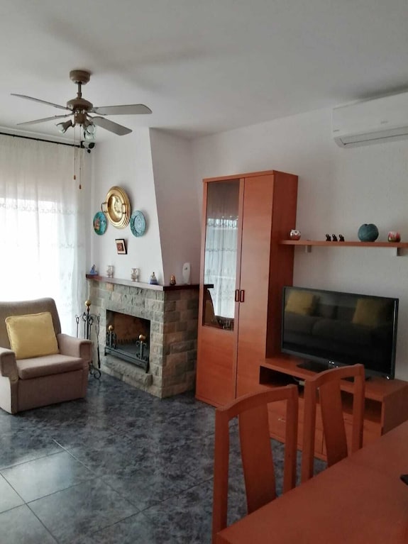 Bella Carmen Apartment: For 6 People - Cunit