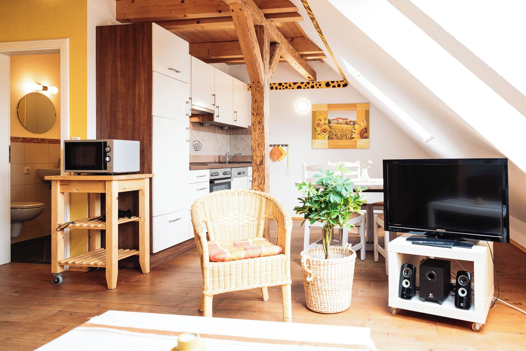 المنشأة من الداخل