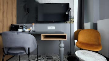 In-room safe, desk, laptop workspace, soundproofing