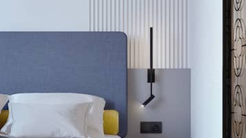 Cofres nos quartos, escrivaninha, espaço de trabalho para notebook