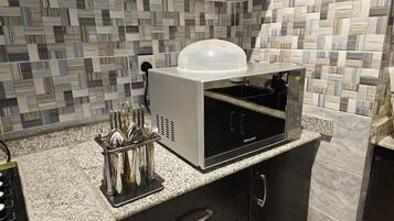Junior Room, Balcony, City View | Private kitchen | Mini-fridge