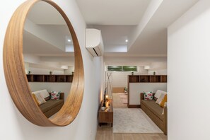 Comfort-studiolejlighed | Opholdsområde | Fladskærms-tv