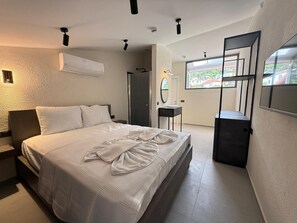 Double Room, Balcony, Mountain View | Laptop workspace, free WiFi - Arıcan Pansiyon (Fethiye)