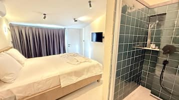 Double Room, Smoking, Balcony | Laptop workspace, free WiFi