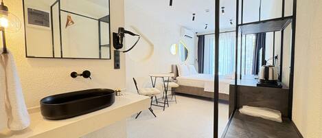 Double Room, Private Bathroom