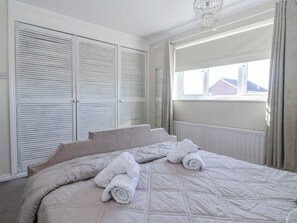 Cottage | 3 bedrooms, individually decorated, individually furnished, free WiFi - Thorntons House (Northallerton)