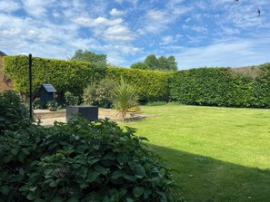 Property grounds - Thorntons House (Northallerton)