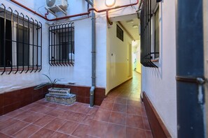 Studio - M Esa80e Piso en el Centro de Madrid - Malasa a (Madrid)