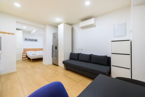 Studio - M Emo470a Acogedor Estudio en Ciudad Lineal (Madrid)