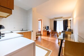 Apartment - M Mle16a2320 Amplio Piso 1 Dormitorio en Chamart (Madrid)