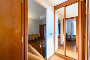 Apartment - M Mle16a2320 Amplio Piso 1 Dormitorio en Chamart (Madrid)
