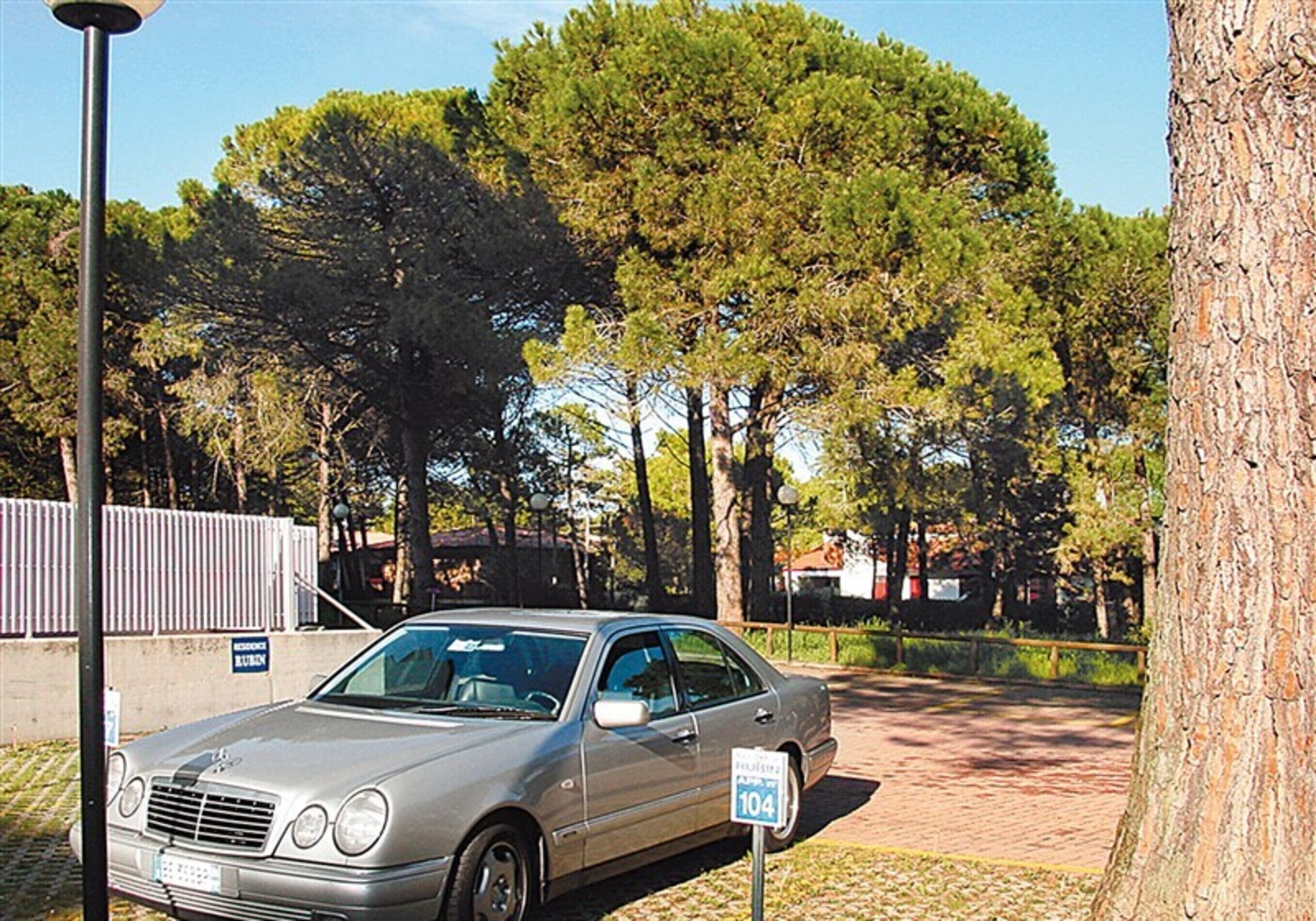 Studio, useita makuuhuoneita, parveke | Pysäköinti | Ilmainen pysäköintipaikka