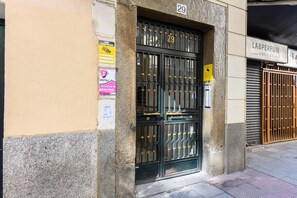 Apartment - M Hor291 Moderno d Plex de 1 Dormitorio con Toda (Madrid)