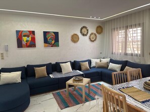 Living area - Modern 2BR Apartment in Martil – Near Beach & Corniche (Martil)