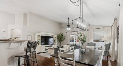 Suburbia is Calling at Suburban Comfort Retreat!