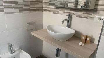 Peignoirs, bidet