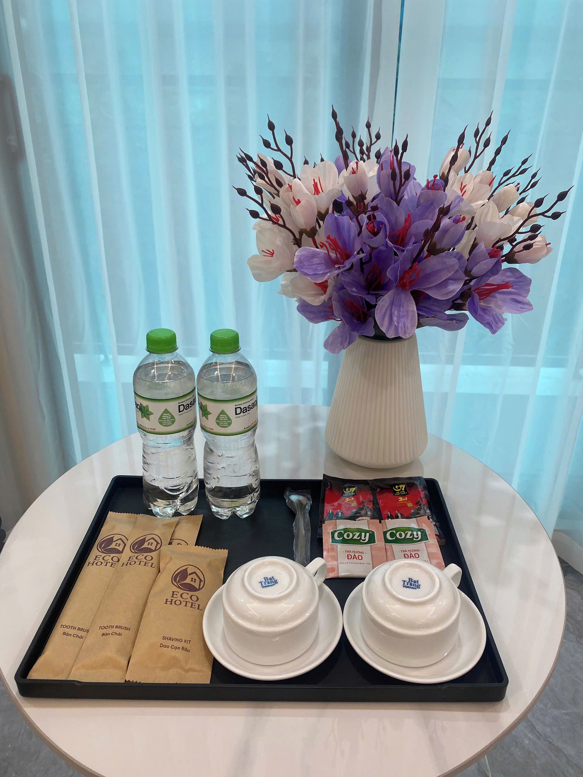 Frigobar, espaço de trabalho para notebook, Wi-Fi de cortesia