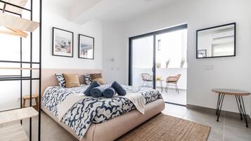 2 chambres, fer et planche Ă repasser, Wi-Fi, draps fournis