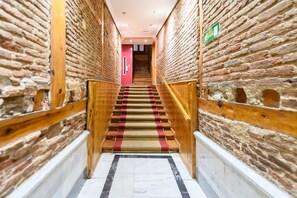 Interior - (VAL81A) Spacious studio in the center of Madrid (Madrid)