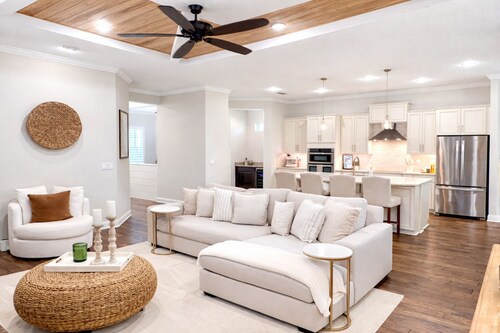 Golf-Front Getaway Home on Amelia Island!  Bikes to Beach, Restaurants & Ritz