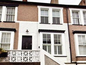 Cottage | Exterior detail - Ty Gelert (Conwy)