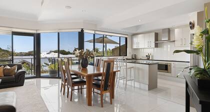 Mandurah Escape•3 Ensuites•Spa Bath•Wifi•Parking