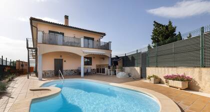 Apartment 'Font Major' with Mountain View, Private Pool and Wi-Fi