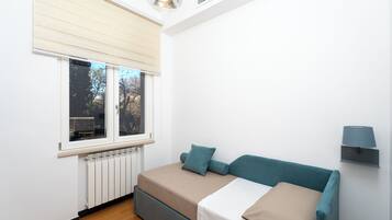 Apartment, 2 Bedrooms, Balcony | Desk, free WiFi