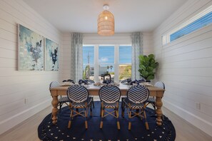 Dining - What a Catch by Beach Boutique Rentals (Bradenton Beach)