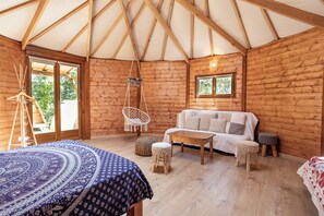 18 Schlafzimmer, Bügeleisen/Bügelbrett, Internetzugang