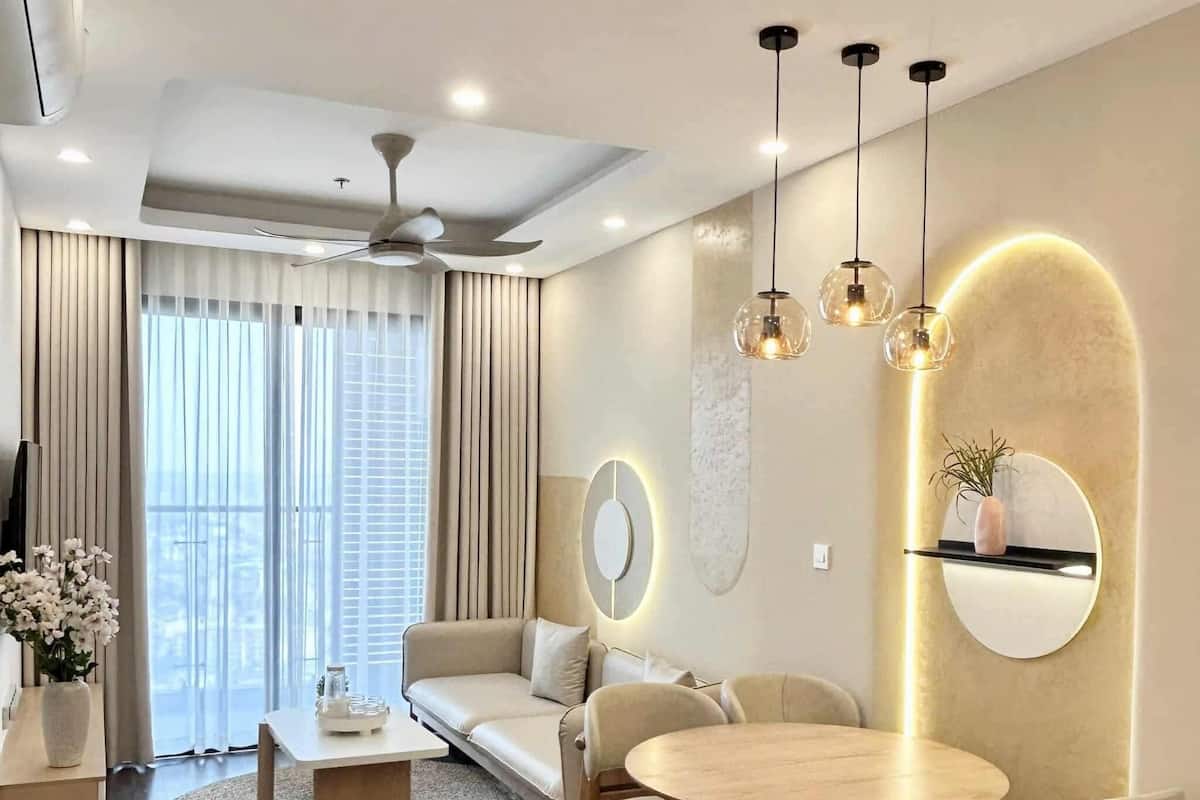 Deluxe-Apartment, 2 Schlafzimmer, 2 Bäder, Stadtblick | Wohnbereich